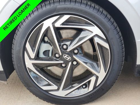 New 2025 Hyundai Sonata SEL FWD image 8