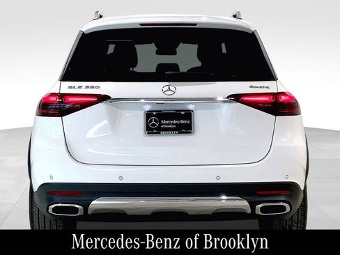 Used 2024 Mercedes-Benz GLE 350 4MATIC image 5