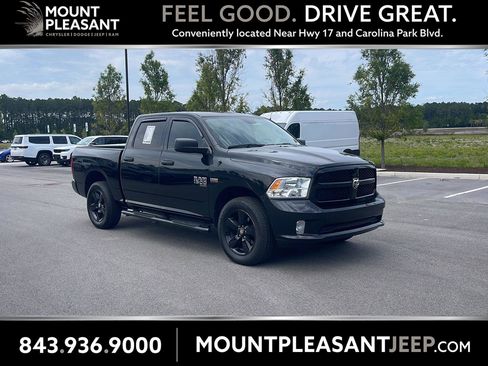 Used 2020 RAM 1500 Express w/ Express Value Package AWD/4WD image 1