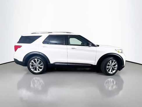 Used 2023 Ford Explorer Platinum w/ Technology Package RWD image 8