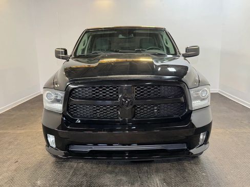 Used 2014 RAM 1500 Express w/ Black Ram 1500 Express Group AWD/4WD image 2
