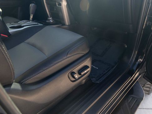 Used 2023 Toyota 4Runner SR5 Premium w/ Moonroof Package AWD/4WD image 33