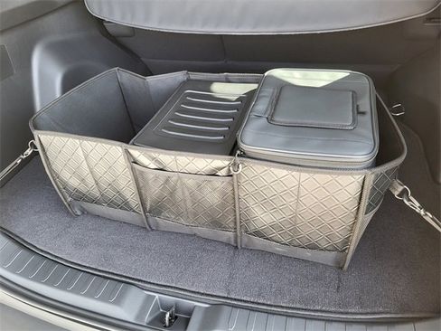 Used 2025 Toyota RAV4 XLE image 12