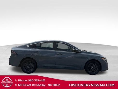 New 2026 Nissan Sentra SV w/ SV Convenience Package FWD image 6
