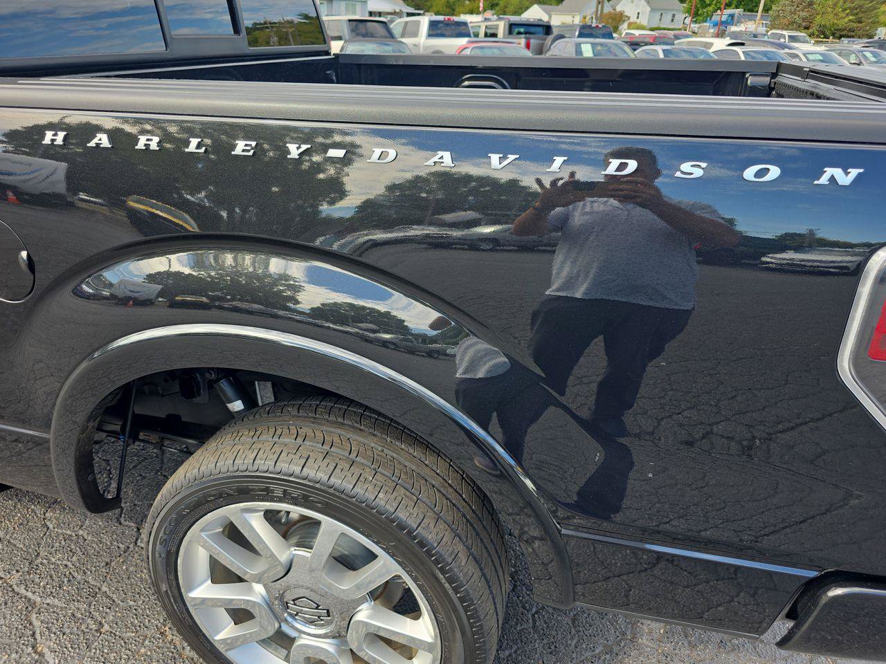 Used 2011 Ford F150 Harley-Davidson AWD/4WD image 39