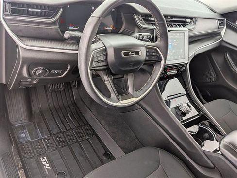 Certified 2023 Jeep Grand Cherokee L Laredo w/ Luxury Tech Group I image 11