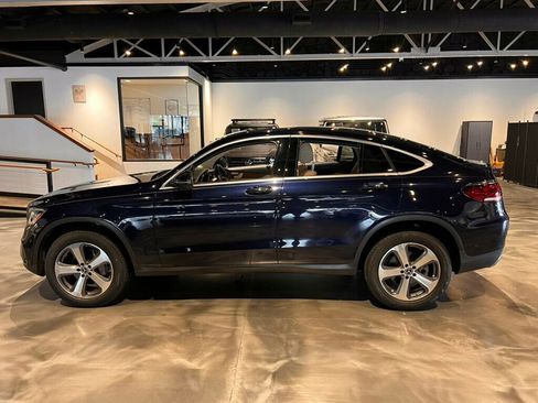 Used 2020 Mercedes-Benz GLC 300 4MATIC Coupe image 2