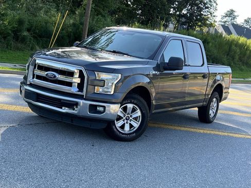 Used 2016 Ford F150 XLT RWD image 1