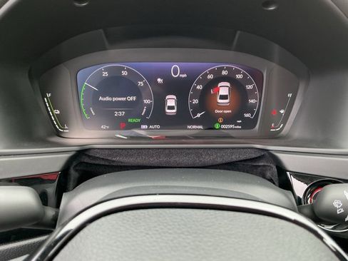 Used 2025 Honda Accord Touring image 31