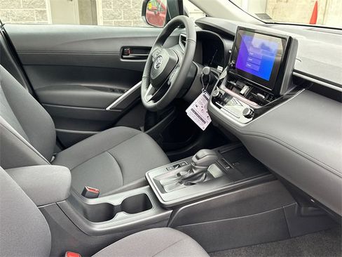New 2026 Toyota Corolla Cross LE image 8