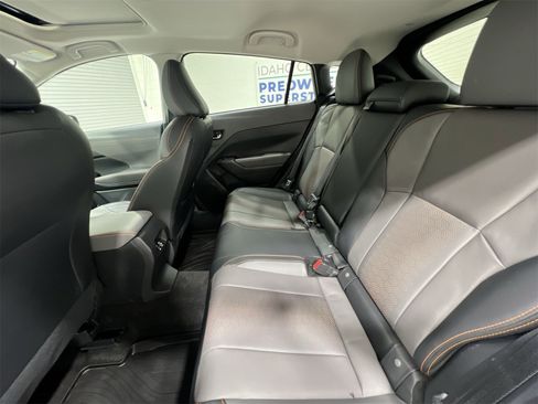 Certified 2025 Subaru Crosstrek 2.5i Limited w/ Crosstrek Mirror Package image 22