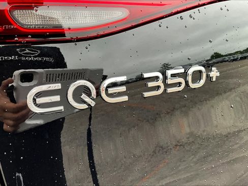 Used 2024 Mercedes-Benz EQE 350+ SUV image 15