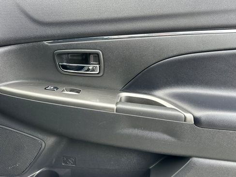 Used 2024 Mitsubishi Outlander Sport SE image 20