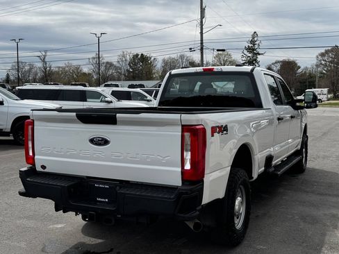 Used 2024 Ford F250 XL w/ FX4 Off-Road Package AWD/4WD image 6