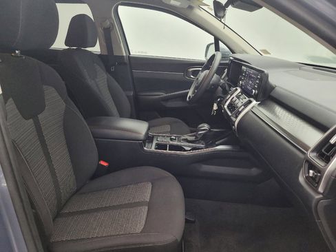 Used 2022 Kia Sorento LX FWD image 21