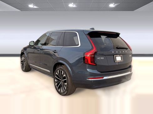 New 2026 Volvo XC90 B6 Ultra w/ Protection Package AWD/4WD image 3