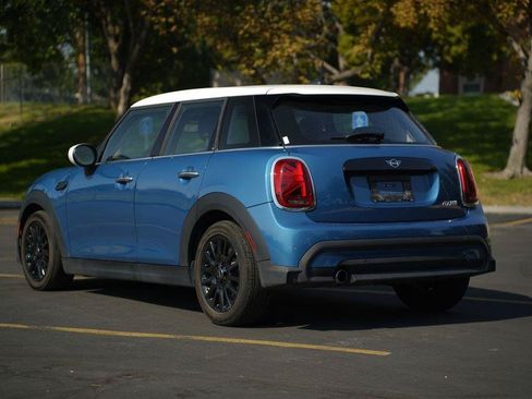 Used 2024 MINI Cooper 4-Door Hardtop FWD image 3