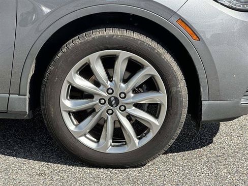 Used 2022 Lincoln Corsair AWD w/ Premium Package image 28