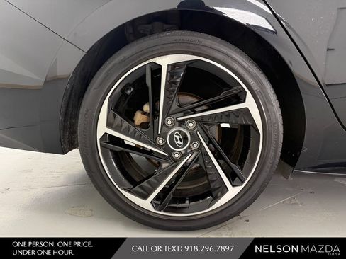 Used 2021 Hyundai Elantra N Line FWD image 13