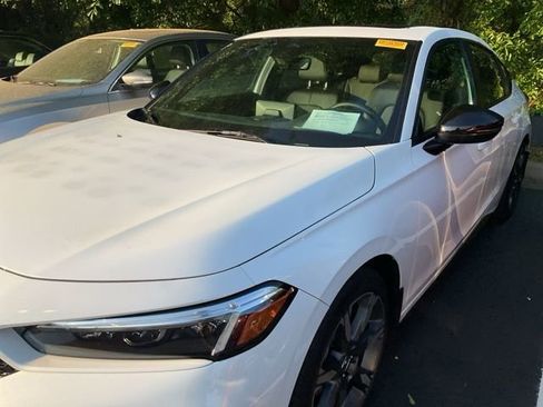 Used 2026 Honda Civic Sport Touring image 11