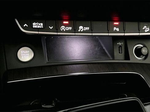 Certified 2022 Audi Q5 2.0T Premium w/ Convenience Package image 15