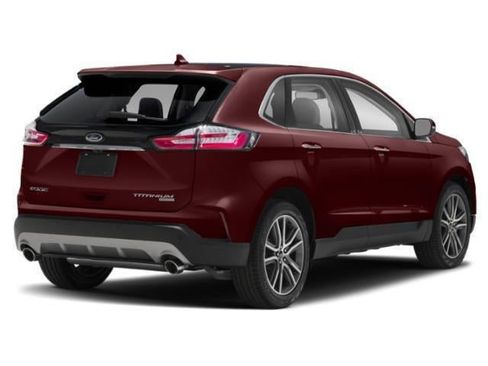 Used 2020 Ford Edge Titanium image 3