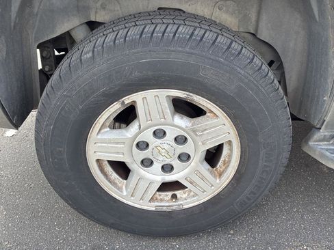 Used 2007 GMC Yukon SLT w/ SLT Preferred Equipment Group image 26