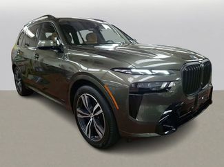 Used 2024 BMW X7 xDrive40i w/ M Sport Package AWD/4WD video 2