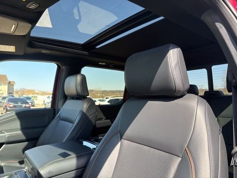 Used 2026 Ford F150 Lariat w/ Equipment Group 502A High image 19