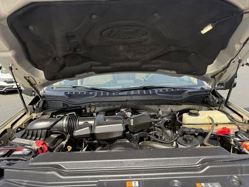 Used 2017 Ford F250 Lariat w/ Lariat Ultimate Package AWD/4WD image 30