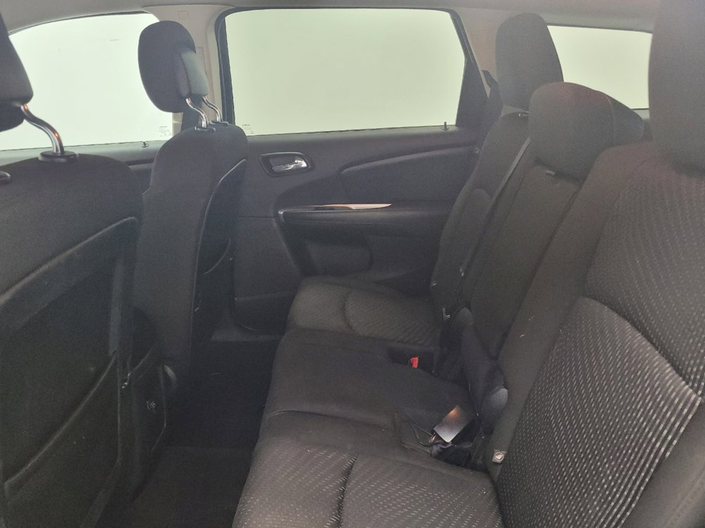 Used 2019 Dodge Journey SE w/ Premium Group FWD image 18