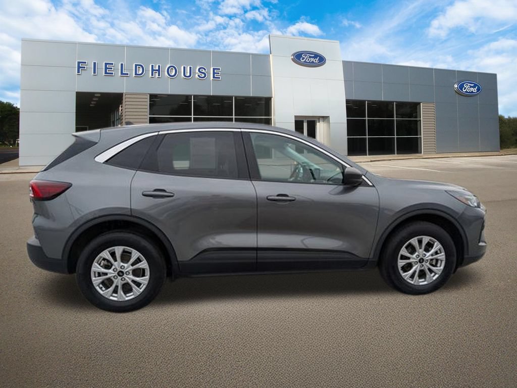 Used 2023 Ford Escape Active AWD/4WD image 9