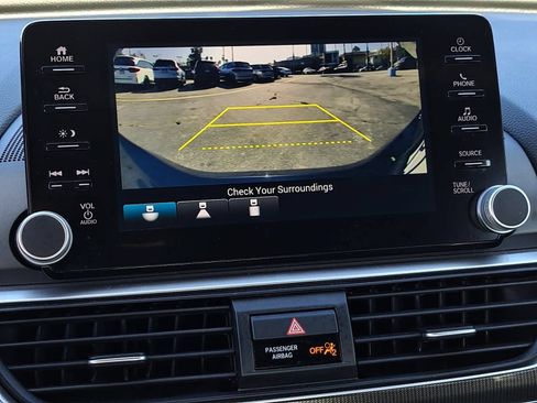 Used 2019 Honda Accord Sport image 23