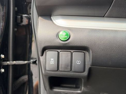 Used 2016 Honda CR-V SE image 19