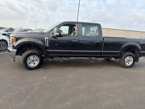 Used 2019 Ford F350 XL w/ Power Equipment Group image 5