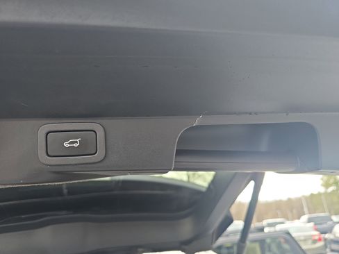 Used 2016 Land Rover Range Rover Sport HSE image 15