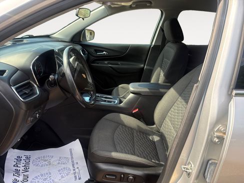 Used 2020 Chevrolet Equinox LT FWD image 9
