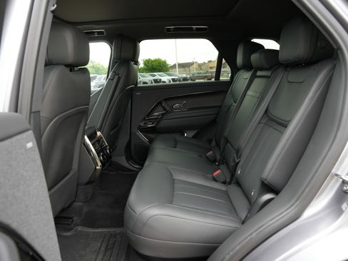 Used 2024 Land Rover Range Rover Sport Dynamic SE AWD/4WD image 20