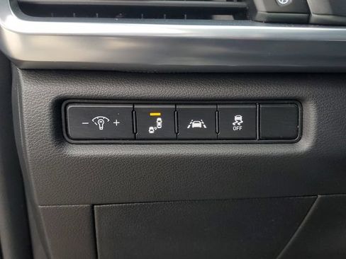 Used 2022 Kia Telluride LX AWD/4WD image 18