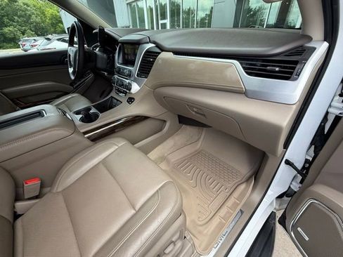Used 2015 GMC Yukon XL SLT RWD image 18