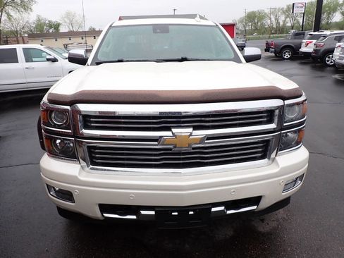 Used 2015 Chevrolet Silverado 1500 High Country w/ High Country Premium Package AWD/4WD image 2