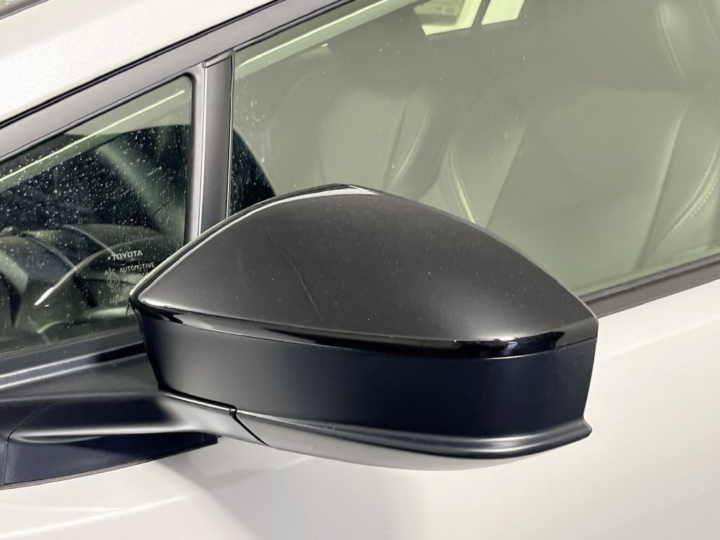 New 2027 Toyota Prius FWD image 10
