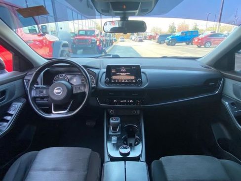 Used 2021 Nissan Rogue S image 16