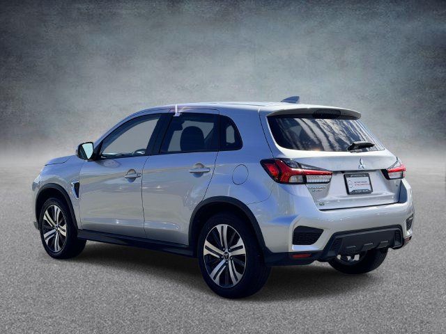 Used 2026 Mitsubishi Outlander Sport SE AWD/4WD image 4