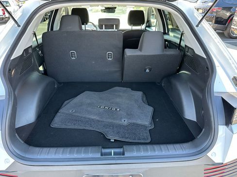 Used 2024 Hyundai Ioniq 5 SE RWD image 22