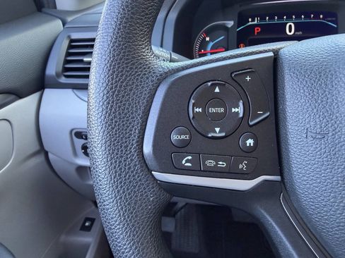 Used 2019 Honda Pilot LX image 19