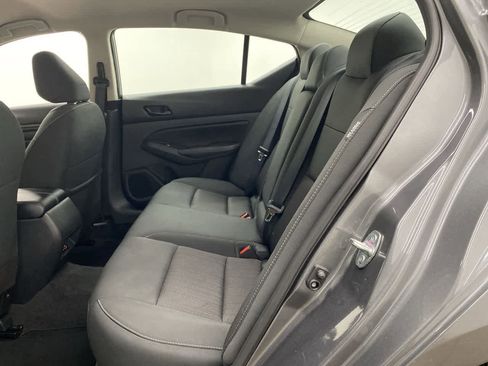 Used 2025 Nissan Altima 2.5 SV FWD image 16