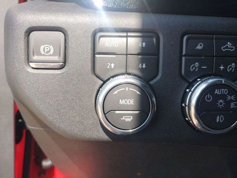 New 2026 GMC Sierra 1500 Elevation w/ Elevation Premium Package image 24