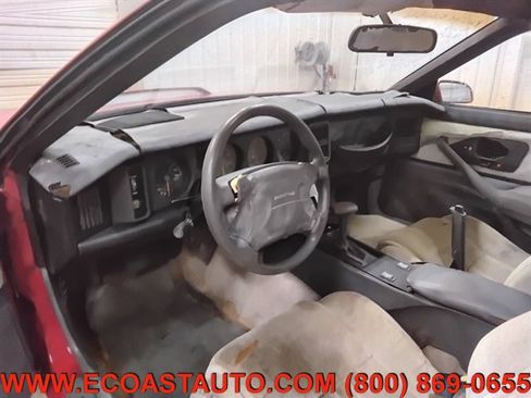 Used 1990 Pontiac Firebird Formula RWD image 10