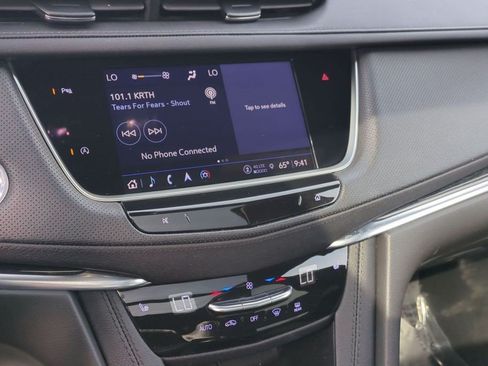 Certified 2023 Cadillac XT5 Premium Luxury FWD image 21